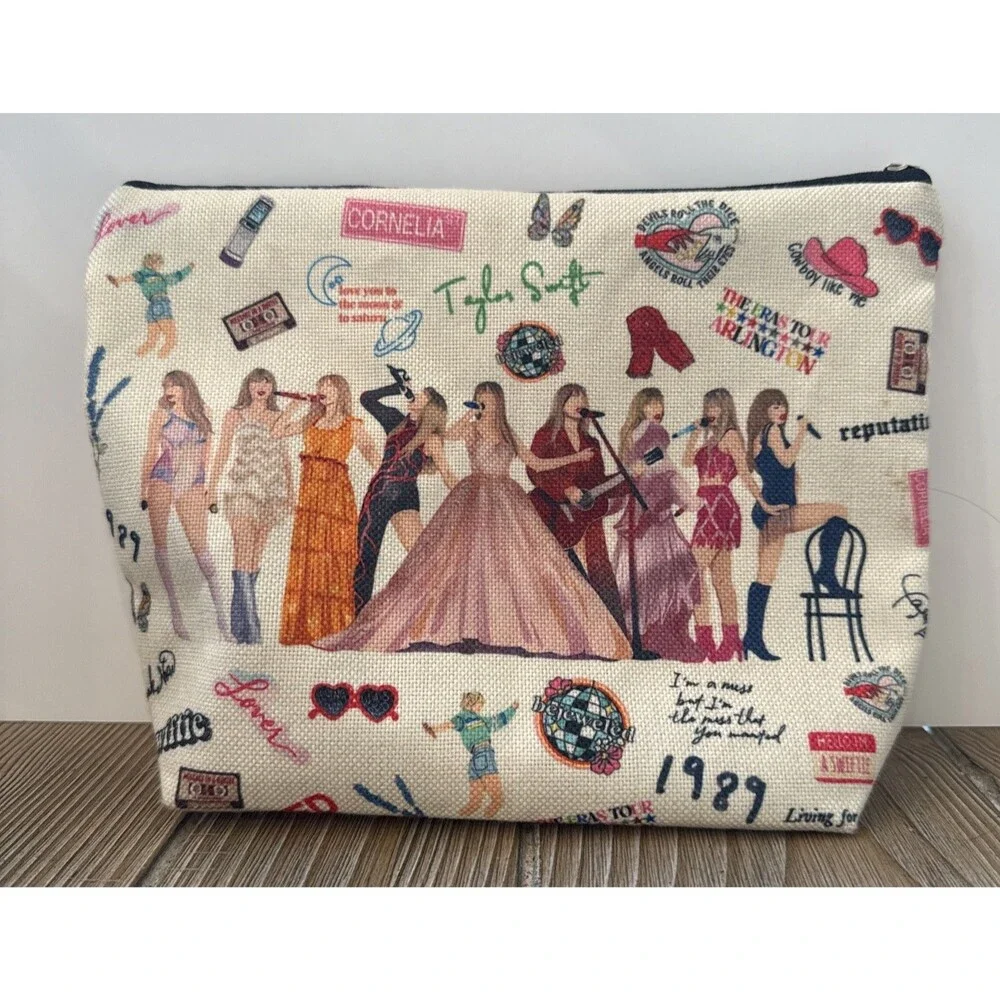 Taylor Swift Make-Up Cosmetic 1989 Inspired Travel Bag with Zip Closure